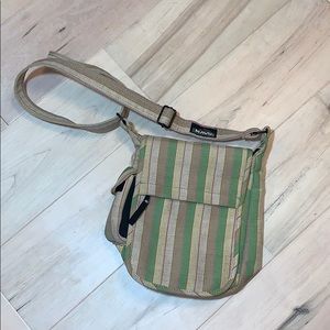 NWOT KAVU Cross body bag